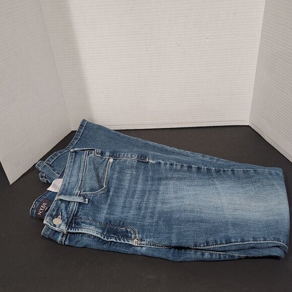 Not Your Daughters Jeans Women' 6P Petite Bootcut Stretch Wash Heyburn NYDJ - Picture 1 of 9